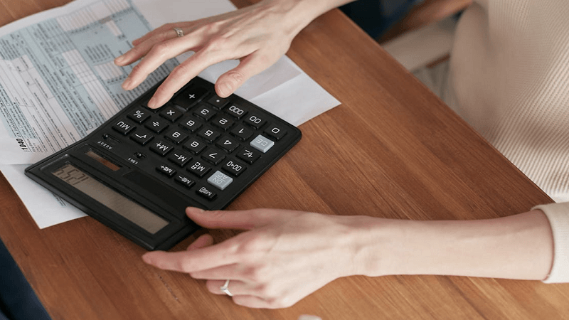 How to Avoid Common Pitfalls in Personal Finance
