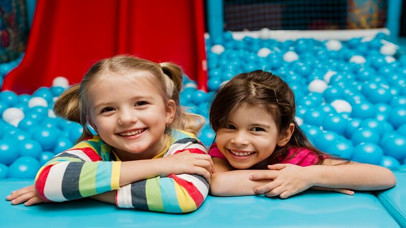 Entertaining Children CWBiancaParenting